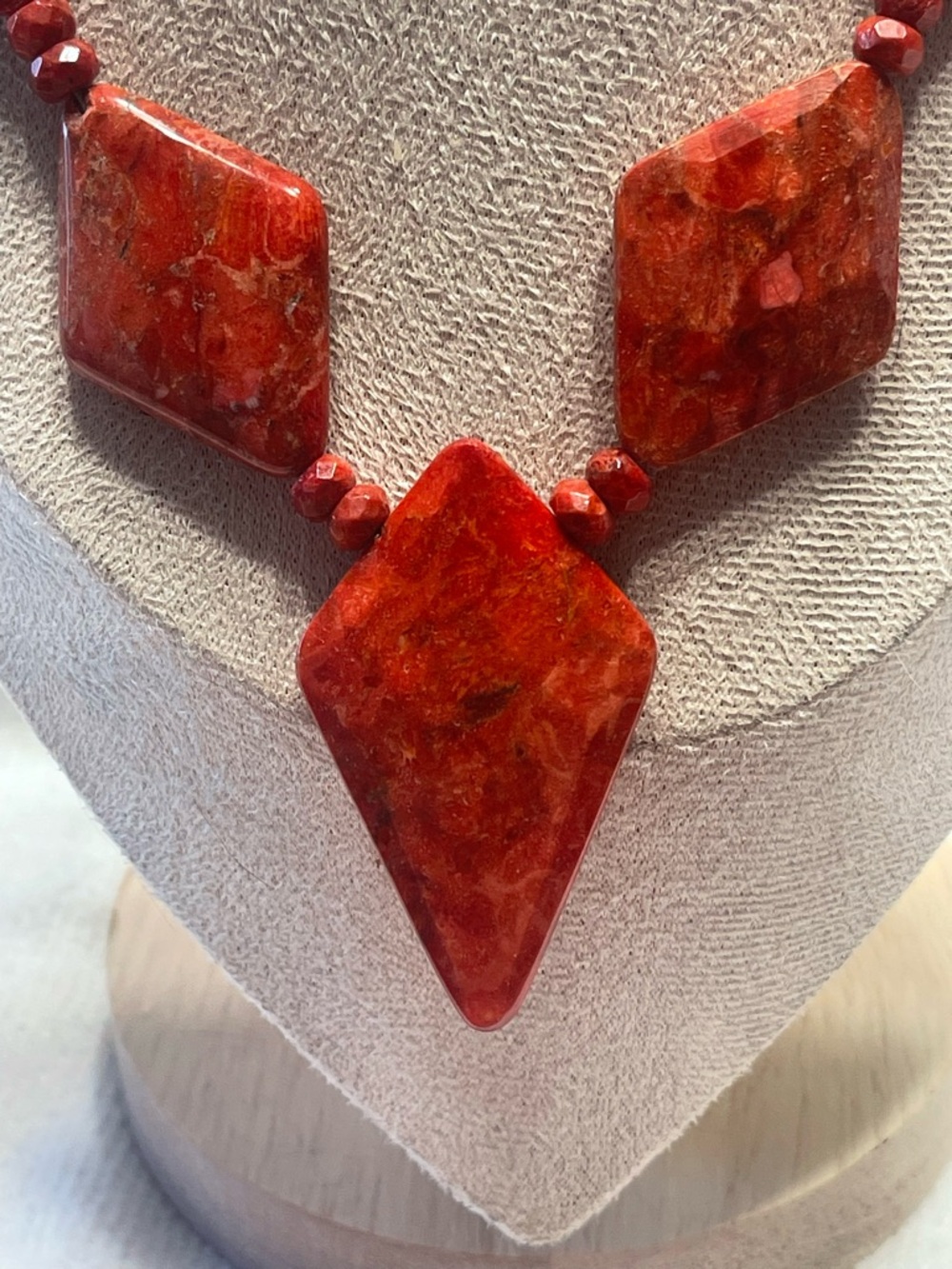 Red Jasper Statement Stone Pendant Necklace - Women Jewelry - Picture 2 of 5